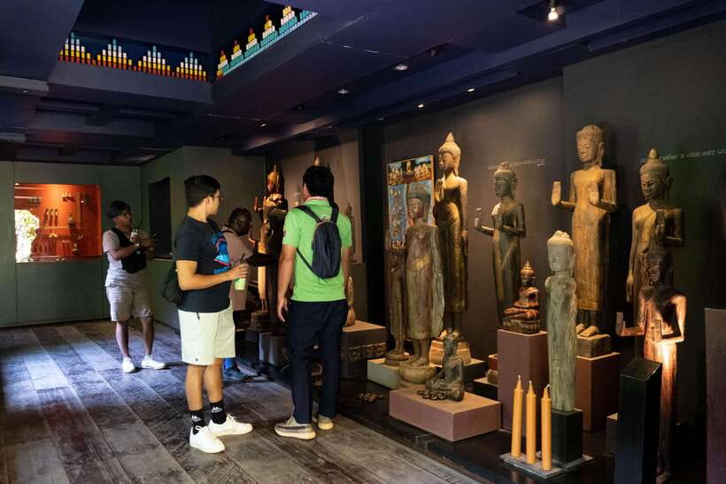 Siem Reap Evening Food Tour - On Promotion Price limit Offer - Road 60 and the edible insect challenge