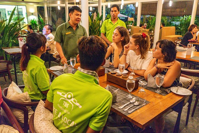 Siem Reap: Evening Foodie Vespa Tour / Tuk Tuk Available - Long’s Bar and the final 1.5 hours