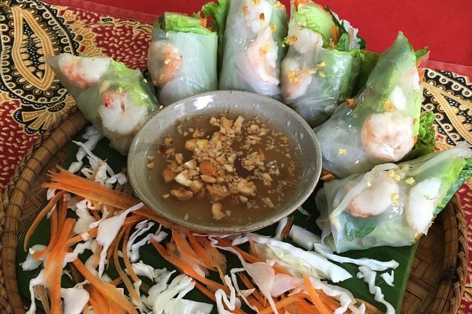 Siem Reap Evening Street foods Tours by Tuk Tuk - Practical details that affect your evening