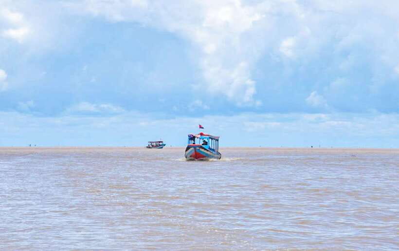 Siem Reap: Floating Village and Sunset Private Boat Tour - Should you book the Tonle Sap sunset tour?