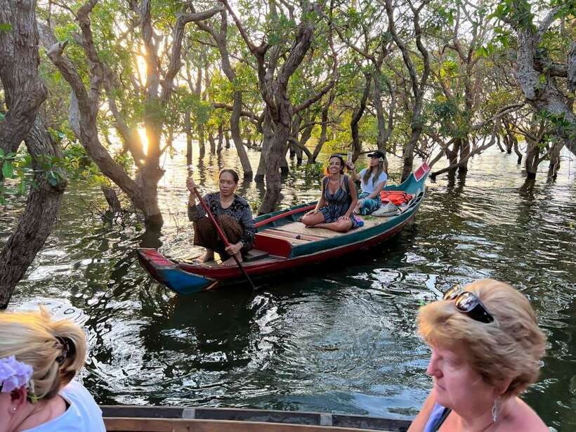 Siem Reap Floating Village Kampong Phluk Sunset with Boat - Optional canoe through the flooded forest