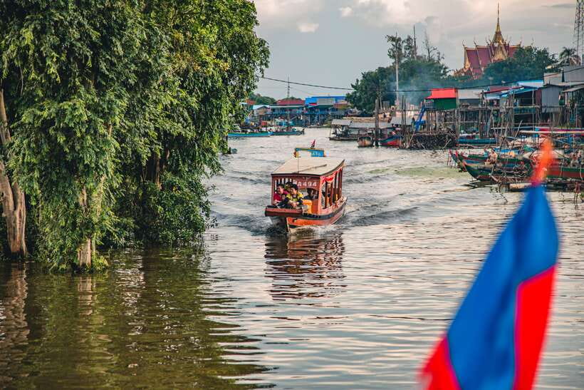 Siem Reap Floating Village Sunset Jeep Tour or SUV Car - Who will enjoy this outing most