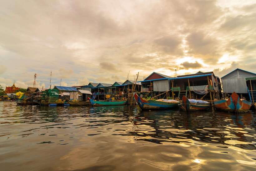 Siem Reap Floating Village Tour, Kompong Phluk Tour - The one-hour ride from Siem Reap to the lake