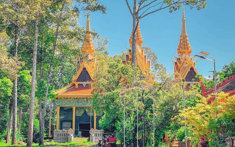 Siem Reap: FREE Market & Local Temple Tour - What is included for the $1 signup fee