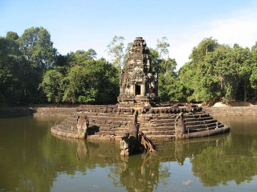 Siem Reap: Grand Circle Temples Tour With Private Tuk-Tuk - Key points to know before booking