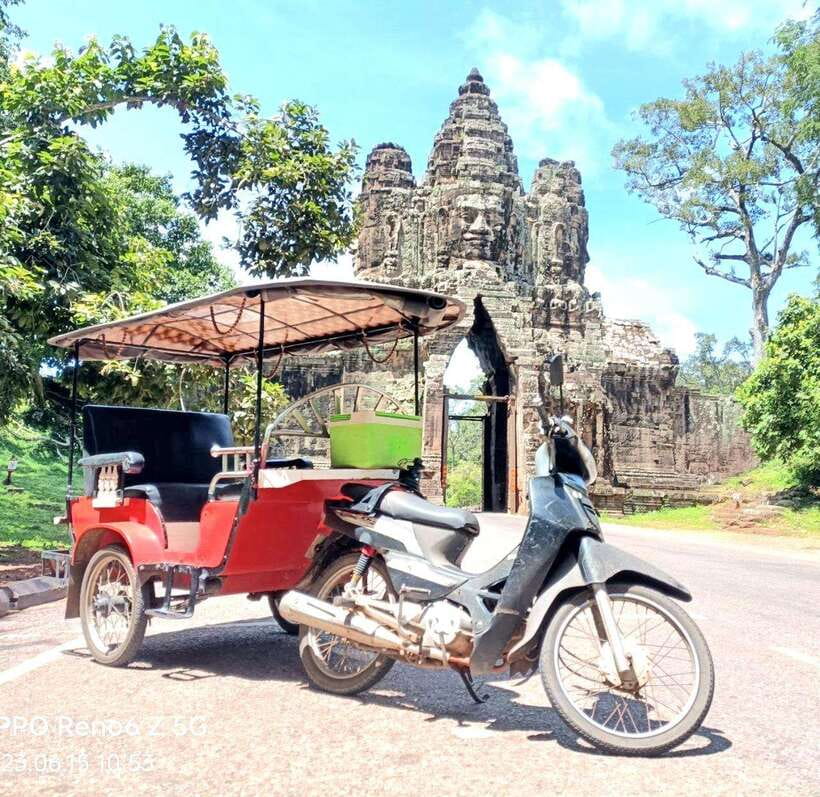 Siem Reap: Grand Circle Temples Tour With Private Tuk-Tuk - Neak Pean and its unusual island setting