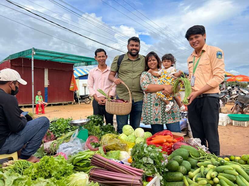 Siem Reap: Guided Day Trip to Local Village & Cooking Class - Learning three Cambodian dishes from scratch