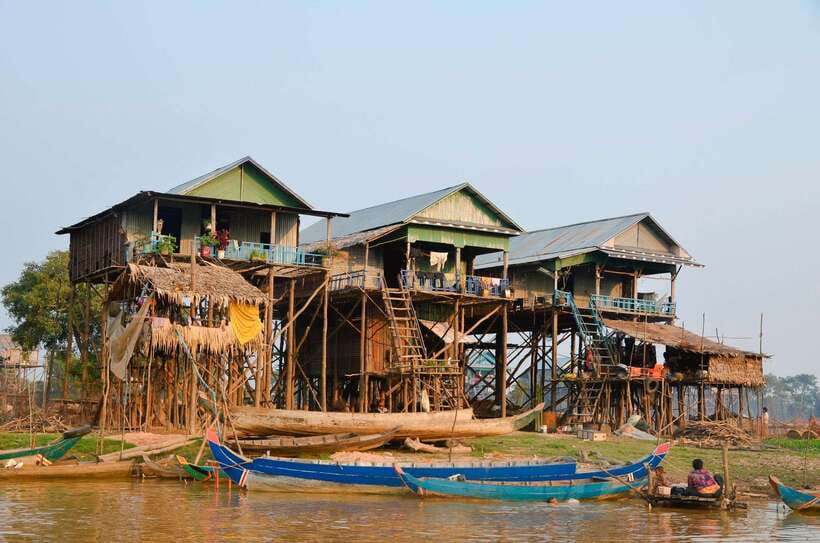Siem Reap: Half-Day Kampong Phluk with Sunset, Boat & Guide - Sunset views and the final stop