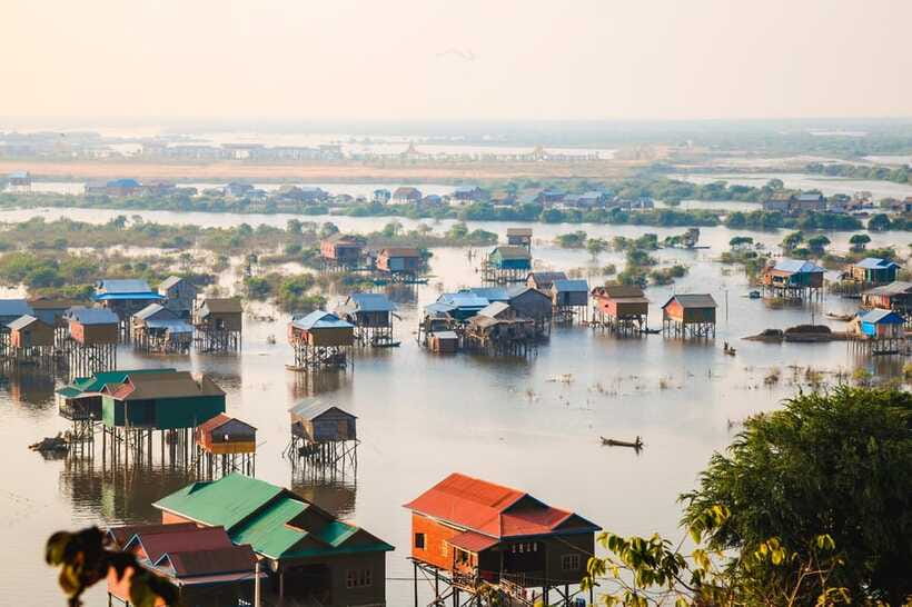 Siem Reap: Half-Day Kampong Phluk with Sunset, Boat & Guide - Guide quality can shape the whole visit