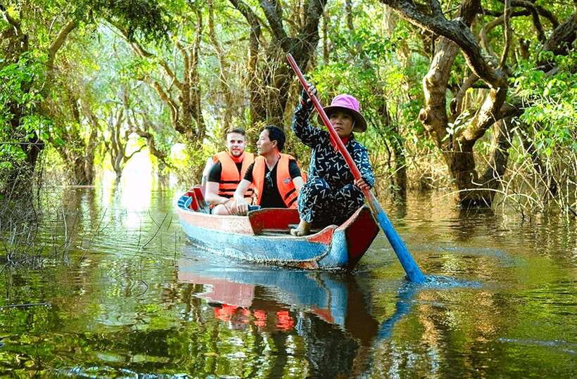 Siem Reap: Half-Day Kampong Phluk with Sunset, Boat & Guide - The 40-minute ride through Siem Reap Province