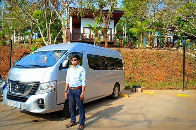 Siem Reap International Airport Transfers - Comparing the $35 price with the smaller shuttle fare