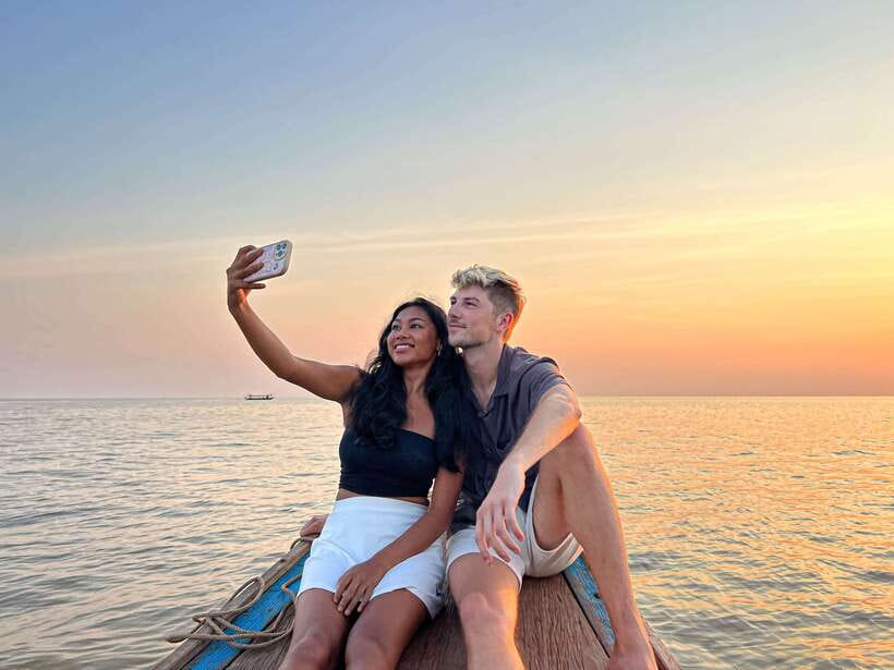 Siem Reap: Kampong Phluk and Tonle Sap Sunset Boat Cruise - Key points to know before booking