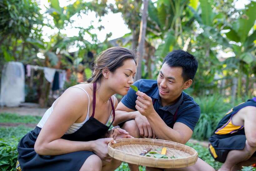 Siem Reap: Khmer Cooking Class at a Local's Home - The tuk-tuk ride sets the tone