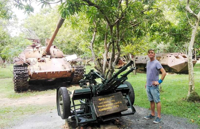 Siem Reap: Khmer Rogue, War museum &landmine museum Day Tour - Cambodia Landmine Museum and the weapons left behind