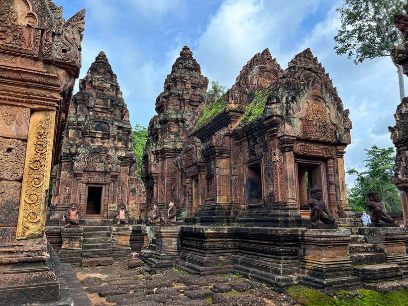 Siem Reap: Koh Ker, Beng Mealea, & Banteay Srei Join-in Tour - Preah Dak: Palm Cakes Before the Temples