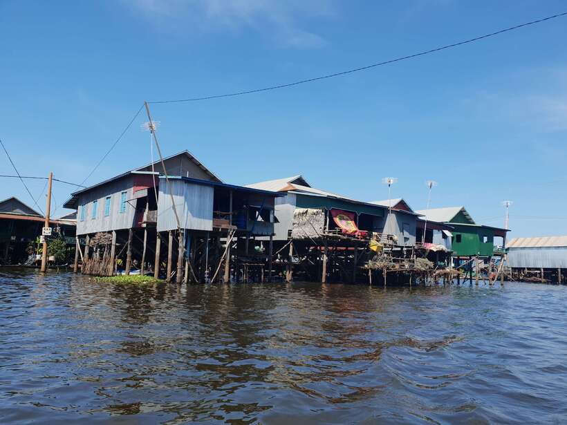 Siem Reap: Kompong Khleang Floating Village Guided Tour - What makes this tour feel more personal