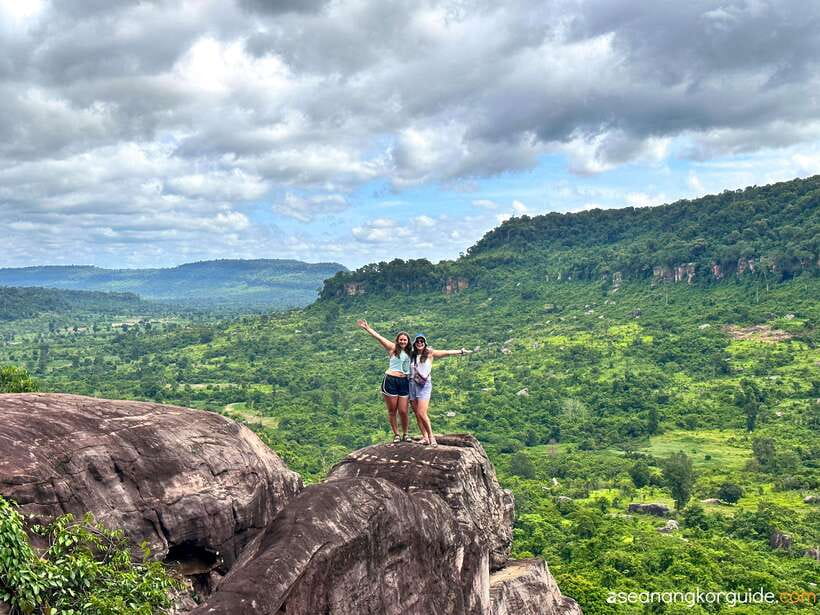 Siem Reap: Kulen Mountain, Beng Mealea, and Tonle Sap Tour - Phnom Kulen: sacred water, forest, and a reclining Buddha