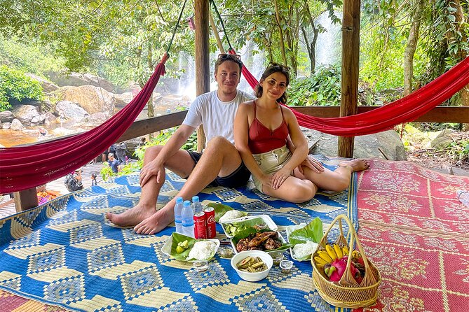 Siem Reap Kulen Mountain Waterfall Tour and Picnic lunch - The 1000 Lingas carved in the riverbed