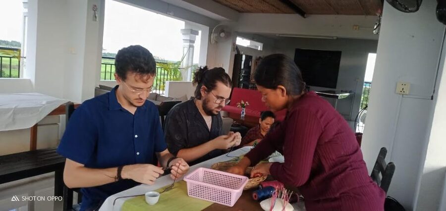 Siem Reap: Lotus Silk Farm- Tour, Lake & Masterclass - Tea, biscuits, and the boutique