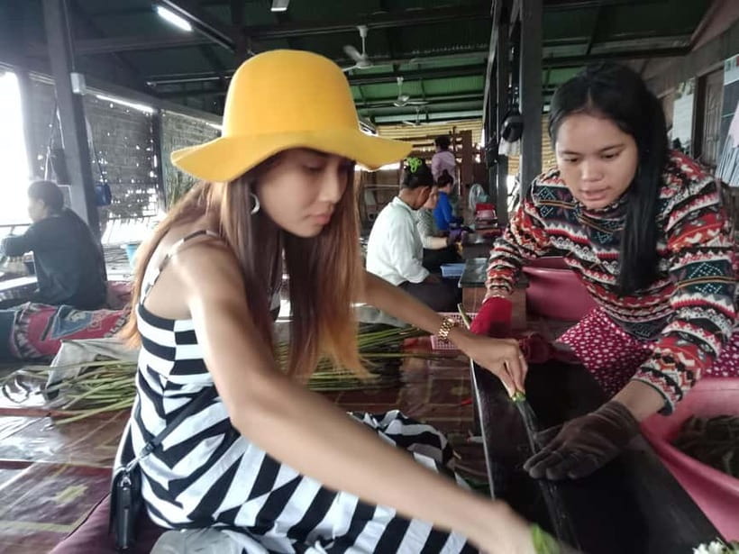 Siem Reap: Lotus Silk Farm- Tour, Lake & Masterclass - What the $70 price really covers