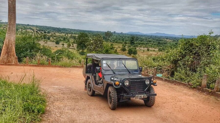 Siem Reap: Magical Kulen Mountain by Cambodiajeep - The quiet pagoda at the top of the mountain
