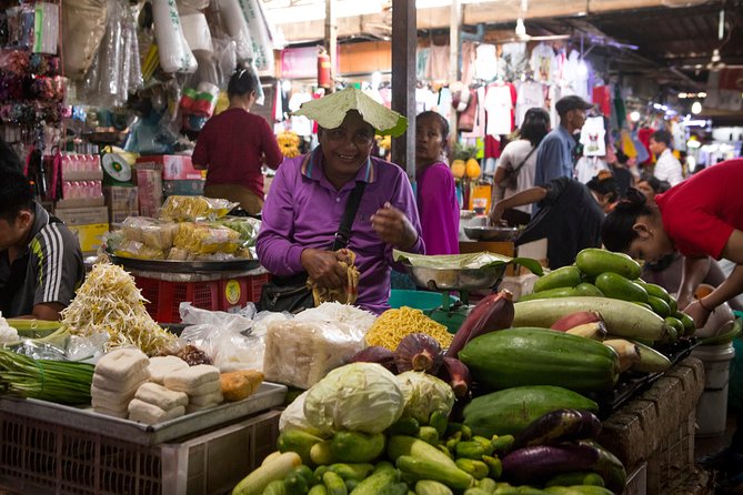 Siem Reap Morning Culinary & Culture Tour - (Vego also available) - A pagoda walk adds context between meals