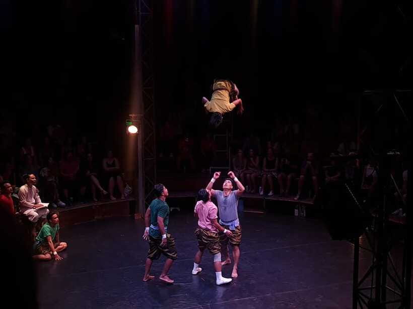 Siem Reap: Phare Circus Ticket with Tuk Tuk Transfer - Booking tips for a smoother night