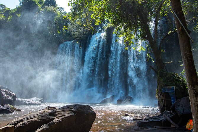 Siem Reap: Phnom Kulen National Park & Beng Mealea Private Tour - The road from Siem Reap in a private minivan