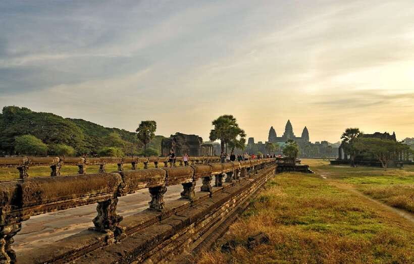 Siem Reap: Private Angkor Wat & Bakheng Mountain Sunset Tour - My booking verdict