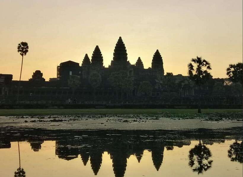 Siem Reap Private Car Charter with English Speaking Driver - A private car changes how you see Angkor