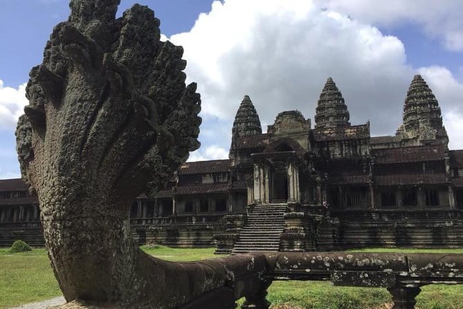 Siem Reap: Private Custom Angkor Wat Tour with Local Guide - Preah Palilay, a small stop with a quieter feel