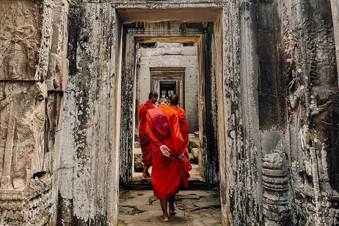 Siem Reap Private Full Day Angkor Wat Tour with Sunset or Sunrise - Transport, guides, and the real value of $55