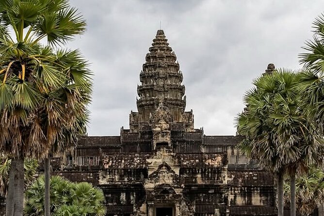 Siem Reap Private Full Day Angkor Wat Tour with Sunset or Sunrise - Angkor Thom South Gate and Bayon’s stone faces