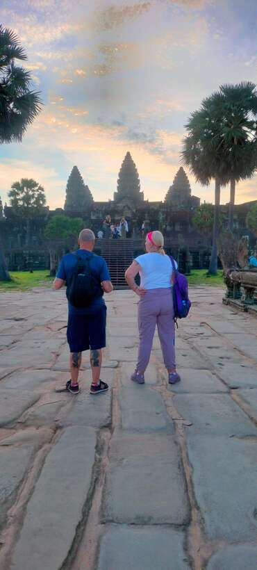 Siem Reap Private Tour: Angkor Wat Sunrise And Banteay Srei - Bayon and the faces of Angkor Thom