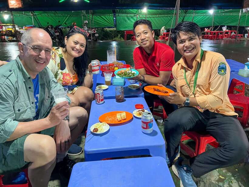 Siem Reap: Street Food Experience by Tuk-Tuk - Who should book this evening?
