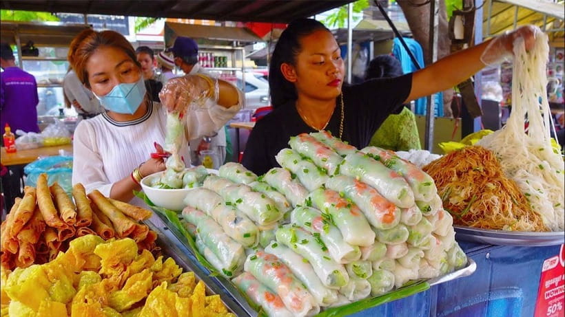 Siem Reap Street Foods Tour by Tuk Tuk with Personal Guide - Phsar Samaki and the importance of fresh ingredients