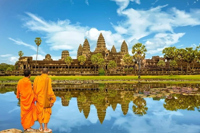 Siem Reap Sunrise Private Tour - Banteay Kdei closes the temple circuit