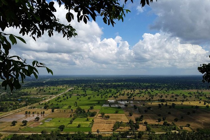 Siem Reap to Battambang Private Guided Tour (Day Trip) - Ek Phnom and an 11th-century temple stop