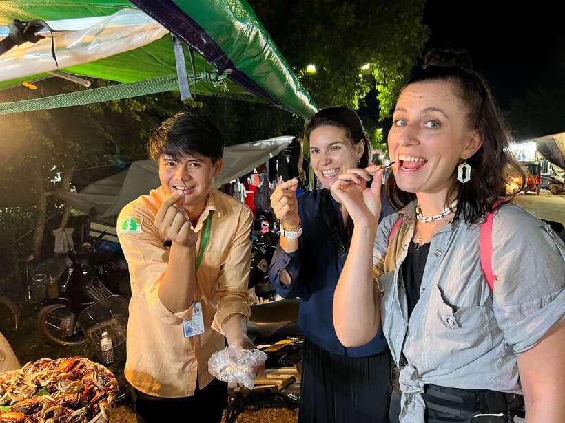 Siem Reap: Tonle Sap and Kampong Phluk Tour with Street Food - The dry-season question