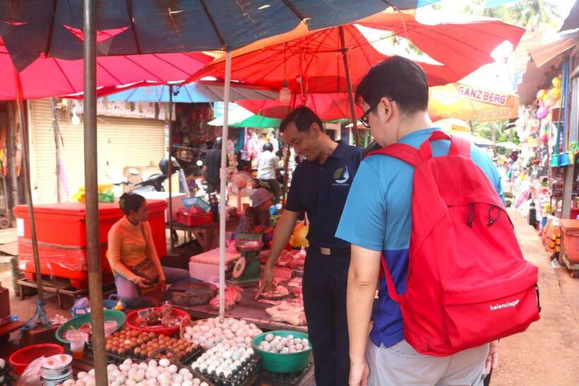 Siem Reap: Tonle Sap Lake - Fishing Village & Flooded Forest - First stops: farming, food, and village work