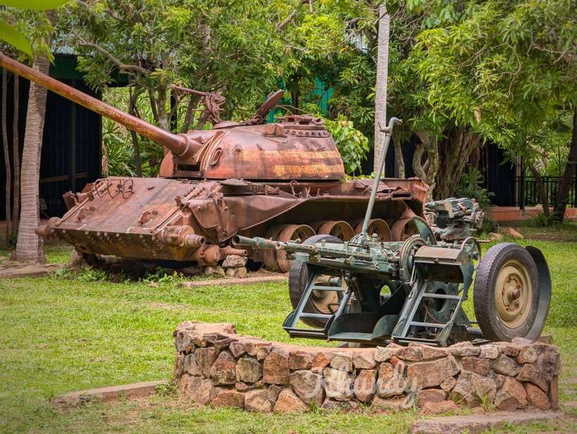 Siem Reap: War Museum included Ticket & Free Round trip - What the museum can teach you