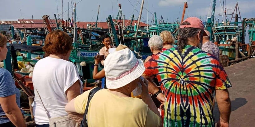 Sihanoukville Full Day City Tour with Transportation & Guide - Meeting your guide at Gate 1 or Independence Square