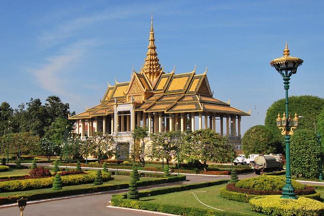 Sihanoukville to Phnom Penh by Private Car or Minivan - Is $63 Per Person Good Value?