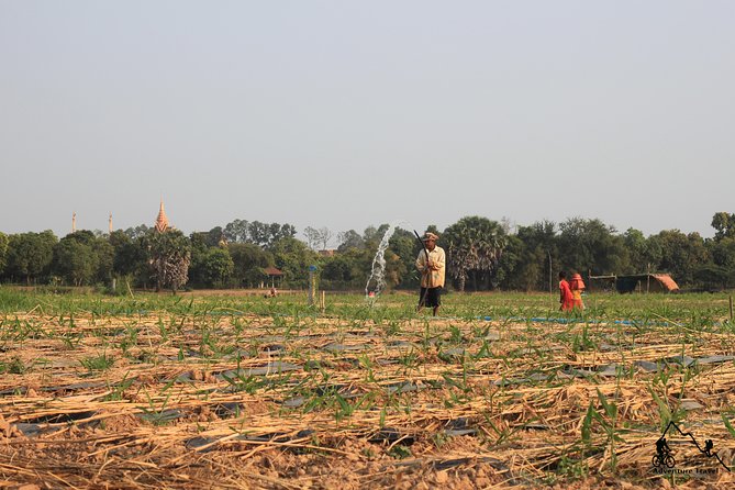 Silk Island & countryside of Phnom Penh by Tuk Tuk - Phsar Areyksat and the first village walk