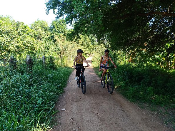 Silk Island Cycling Adventure & lunch with locals - Getting fitted to the bike on Koh Dach