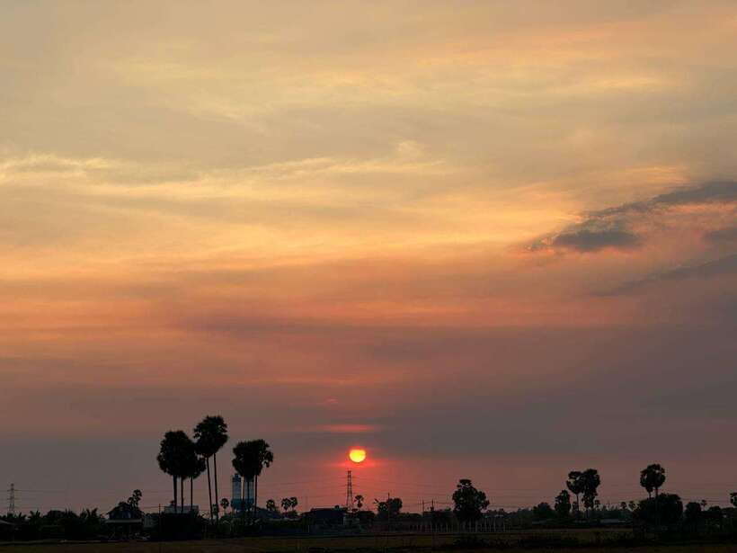 Small Group Countryside Sunset Bike Tours - The village view from Phnom Krom