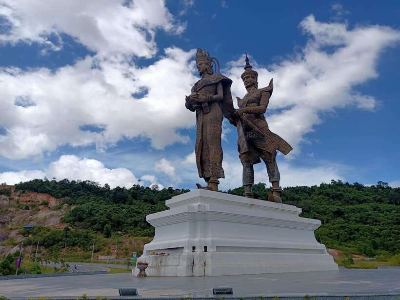 Small Group Sihanoukville Exploration from Cruise Port - Key points at a glance