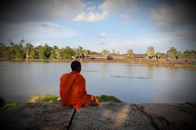 Special Three Days Angkor Tour - Day one: Angkor Wat, Ta Prohm, and Angkor Thom