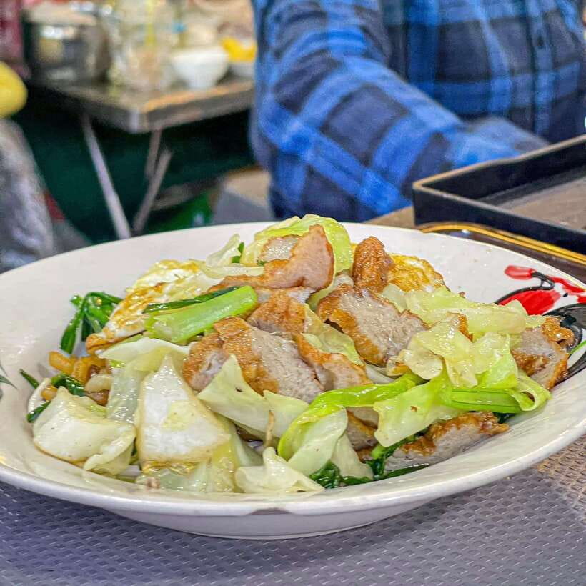 Street Food Tour and Phare Circus with Tuk-Tuk Transfers - Is $59 a fair price?