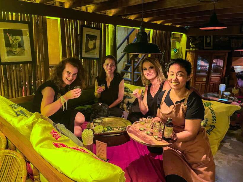 Street Food Tour and Phare Circus with Tuk-Tuk Transfers - Num Banh Chok, Cambodia’s noodle soup